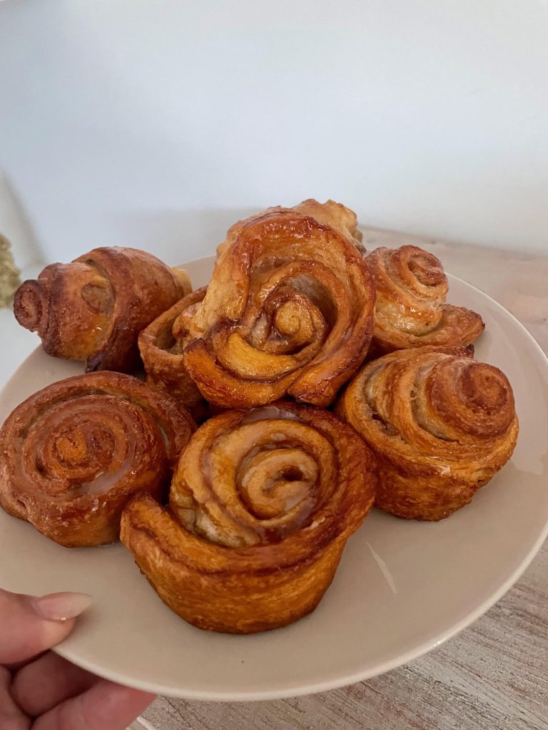 Gemakkelijke Cinnamon Rolls voor een Heerlijk Ontbijt